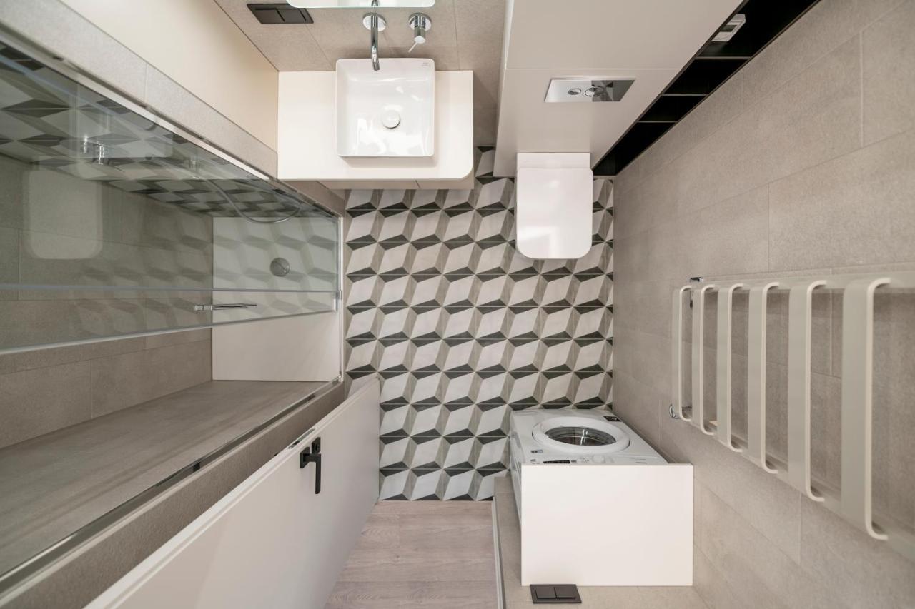 Happy Inn G, Self Check-In, Terrace, Underground Parking Вилнюс Екстериор снимка