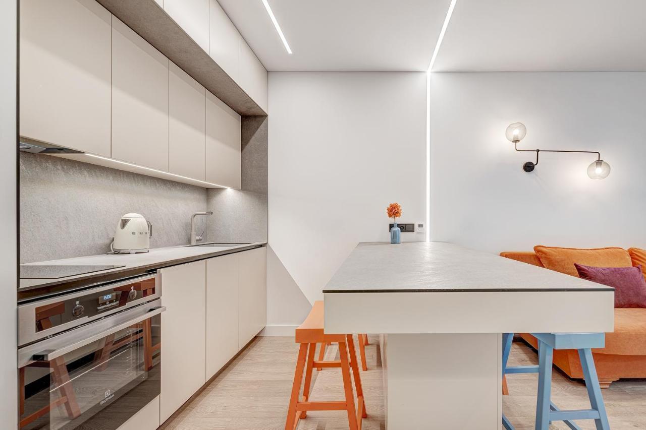 Happy Inn G, Self Check-In, Terrace, Underground Parking Вилнюс Екстериор снимка